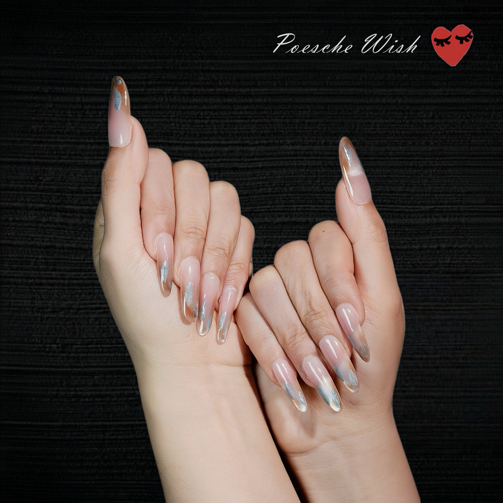Amber Nebula: Caramel Marble & Silver Cat-Eye Nails
