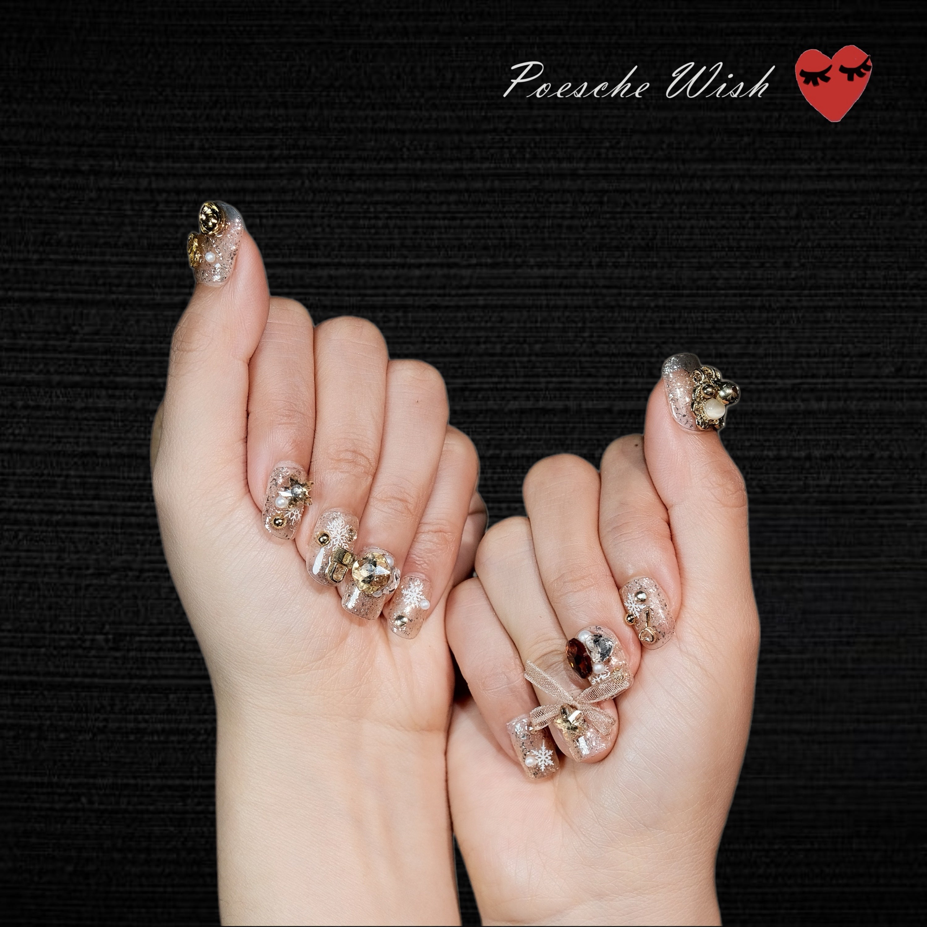 Midnight Butterfly: Dark Gothic Charm Press-On Nails